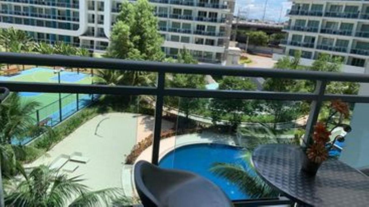 Azure C6 Balcony Wifi Near Mall Airport Multipl Units Manila Exterior photo